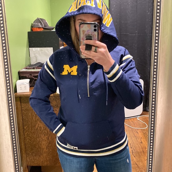 SOLD eB Univ Of Michigan Wolverines 1/4 Zip Pullover Jacket EUC - Picture 11 of 15